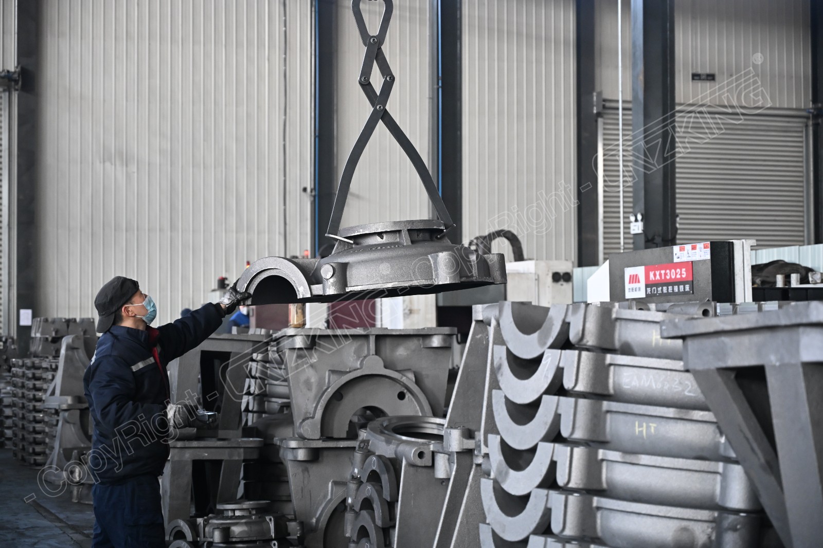 wear proof cover plate insert horizontal slurry pump ore dressing underflow pumping.JPG